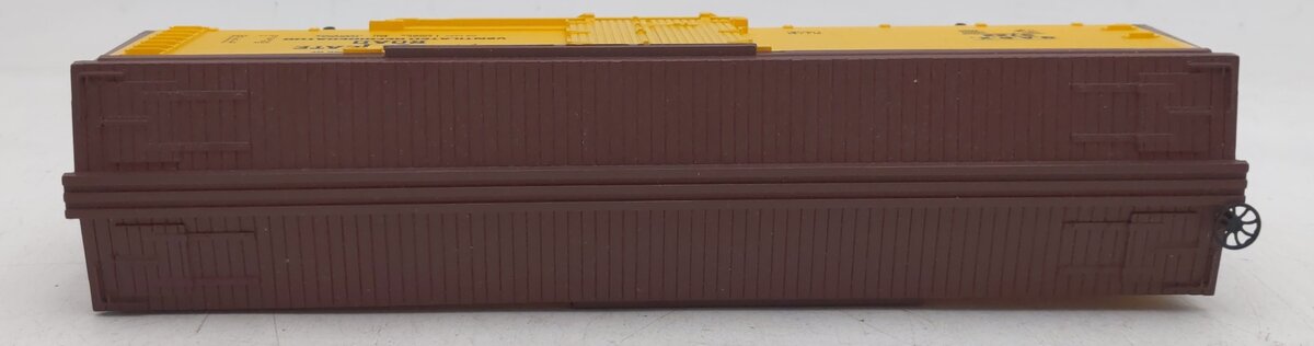 Lionel 6-5722 O Gauge Nickel Plate Road Woodside Reefer #5722 LN