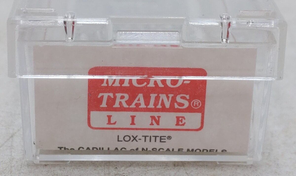 Micro-Trains 09400120 N Union Pacific 3-Bay Center Flow Covered Hopper #90802 VG/Box