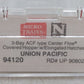 Micro-Trains 09400120 N Union Pacific 3-Bay Center Flow Covered Hopper #90802 VG/Box