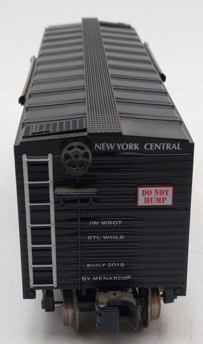 Menards 279-4536 New York Central Box Car #17566 EX/Box