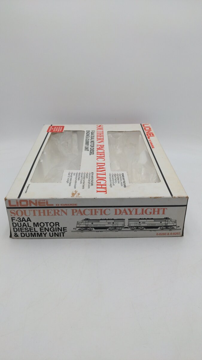 Lionel 6-8260 O Gauge Southern Pacific F3 AA Diesel Locomotive Set #8260/8262 EX/Box