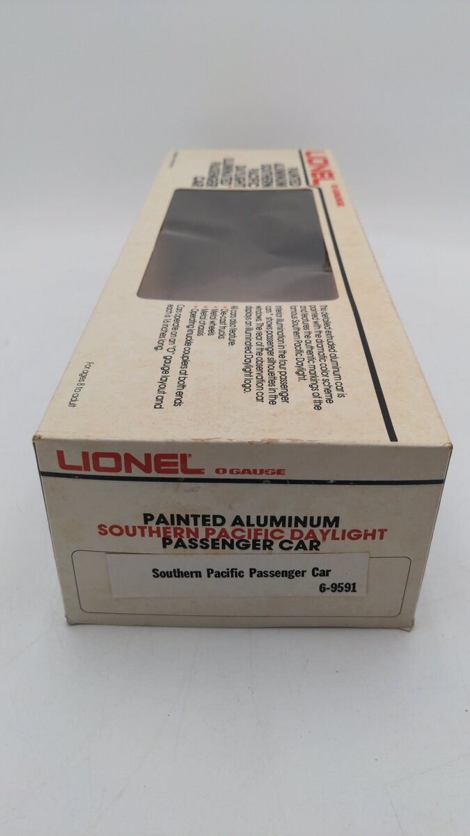 Lionel 6-9591 O Gauge Southern Pacific Daylight Aluminum Passenger Car LN/Box