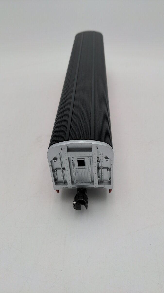 Lionel 6-9591 O Gauge Southern Pacific Daylight Aluminum Passenger Car LN/Box