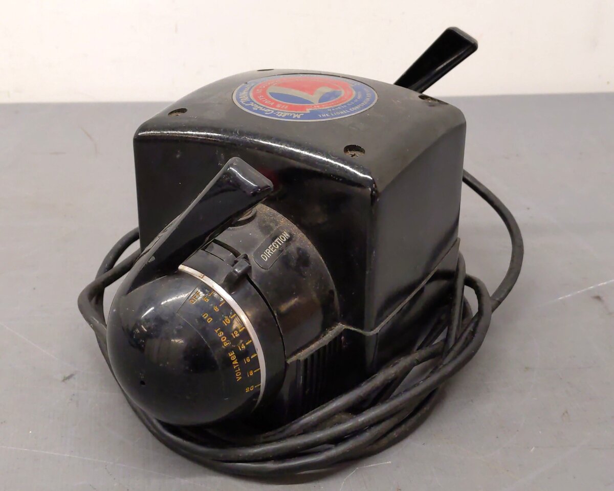 Lionel ZW O Gauge Vintage Trainmaster 275 Watt Transformer with Whistle VG