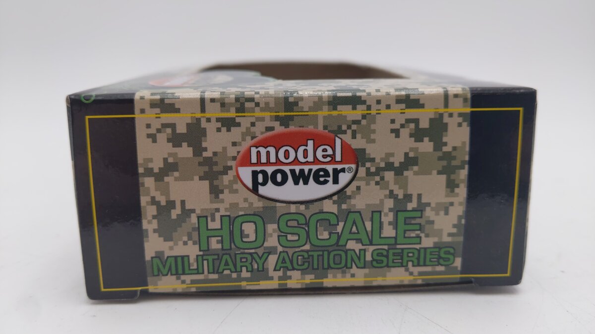 Model Power HO Scale 98665 US Army 40' Ammunition Box Car EX/Box