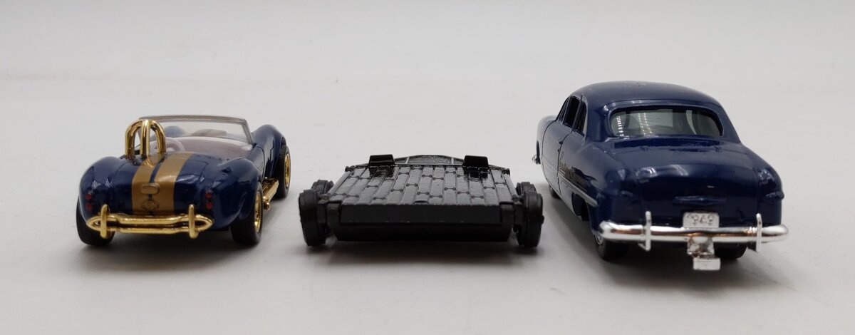 Ertl B316UO 1:43 Scale Eastwood Automobilia 1949 Ford Shelby Cobra & Trailer Car NIB