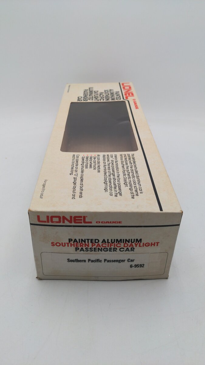 Lionel 6-9592 O Gauge Southern Pacific Daylight Aluminum Passenger Car LN/Box