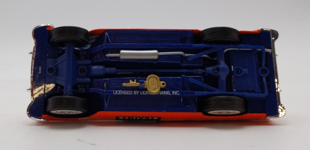 Lionel 303500 1:25 Lionel Electronic Trains 1955 Chevrolet Delivery Truck Bank NIB