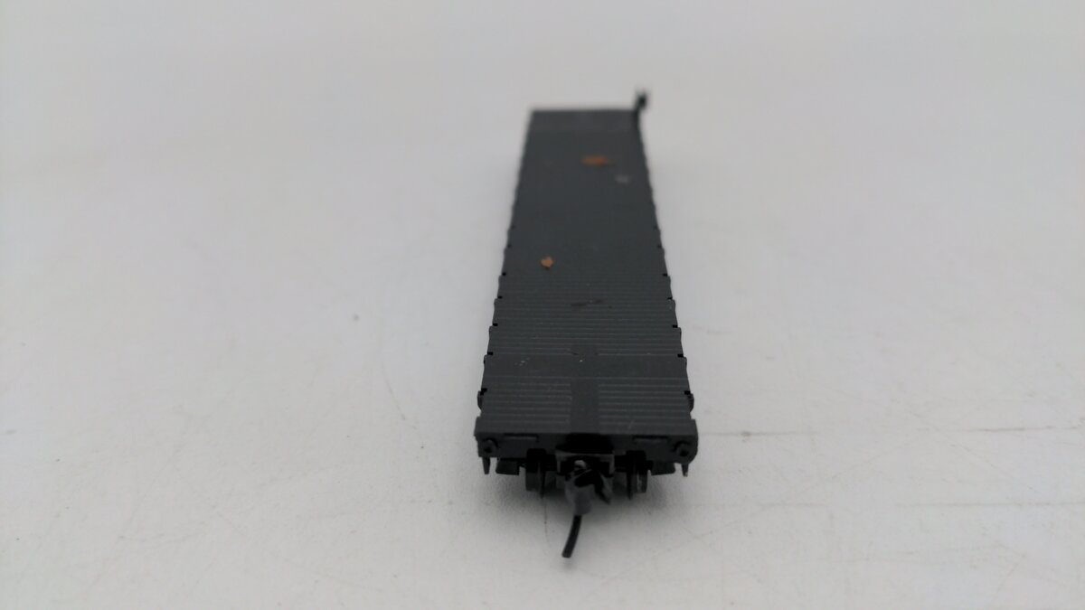 Micro-Trains 04400020 N Northern Pacific 50' Straight Side Flatcar #61002 EX/Box