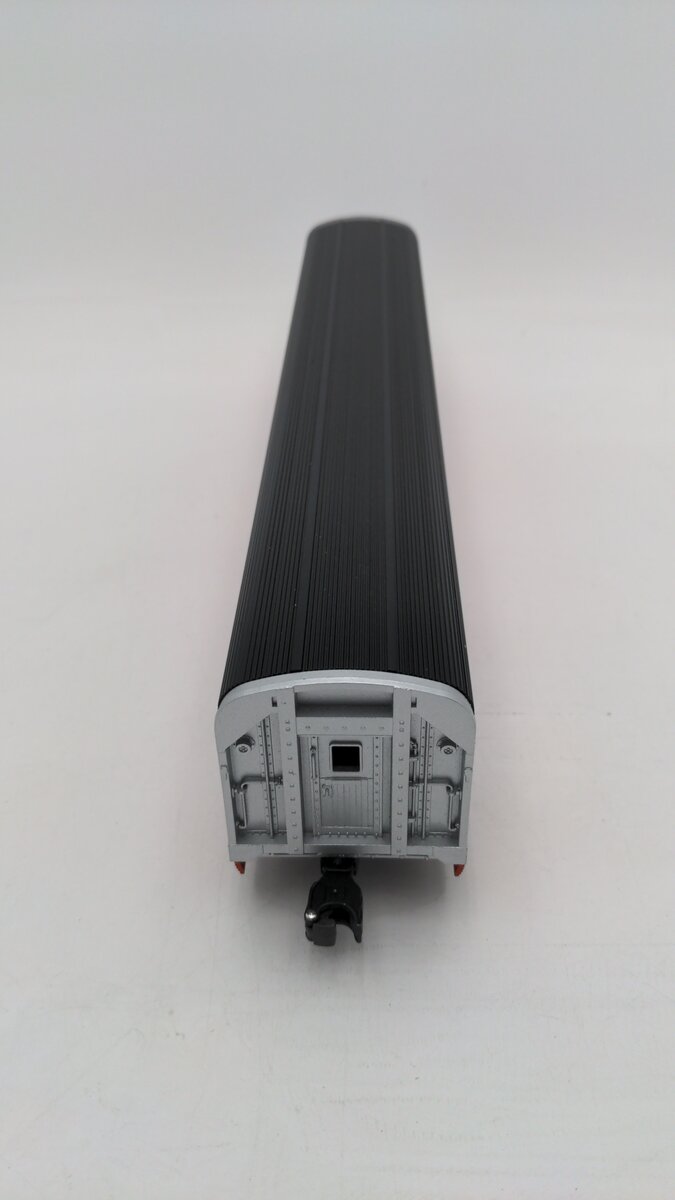 Lionel 6-9590 O Gauge Southern Pacific Daylight Illuminated Aluminum Combo Car EX/Box
