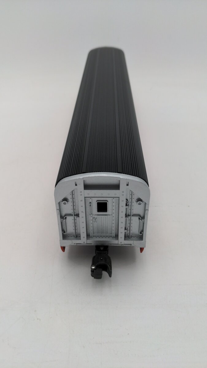 Lionel 6-9590 O Gauge Southern Pacific Daylight Illuminated Aluminum Combo Car EX/Box