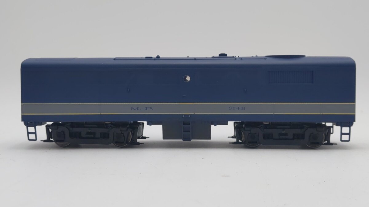 American Models 374 Missouri Pacific FB-2 Diesel Locomotive #374B EX/Box