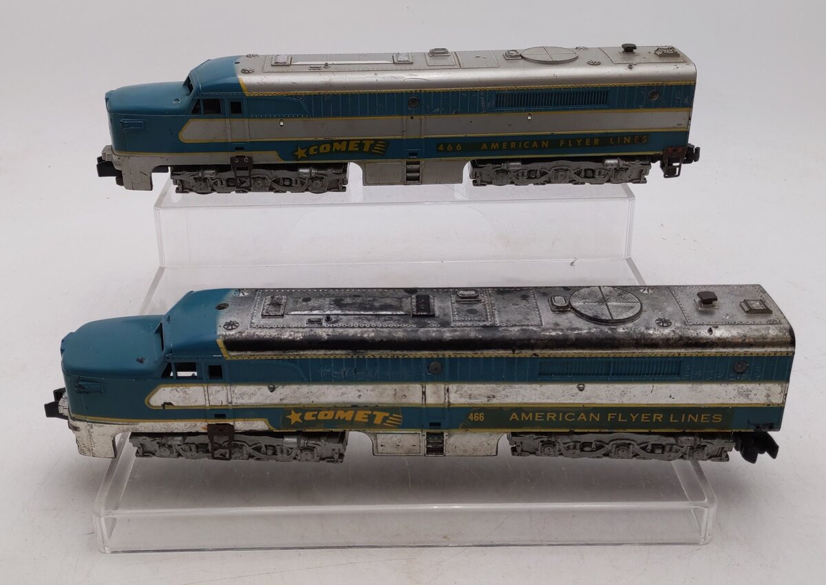 American Flyer Lines O Vintage Comet Diesel Locomotives #466 (2) VG