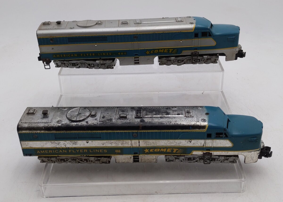 American Flyer Lines O Vintage Comet Diesel Locomotives #466 (2) VG