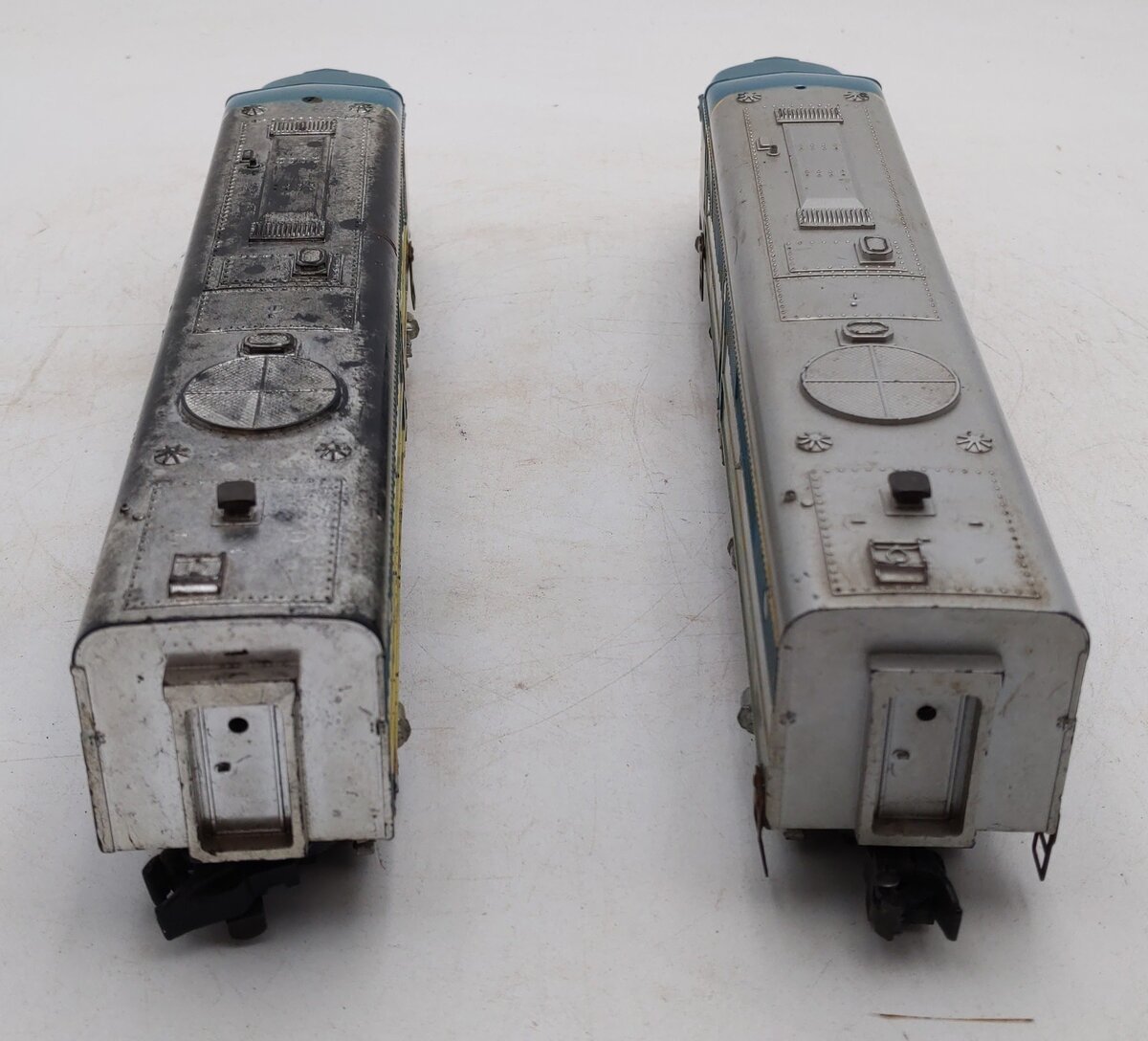 American Flyer Lines O Vintage Comet Diesel Locomotives #466 (2) VG