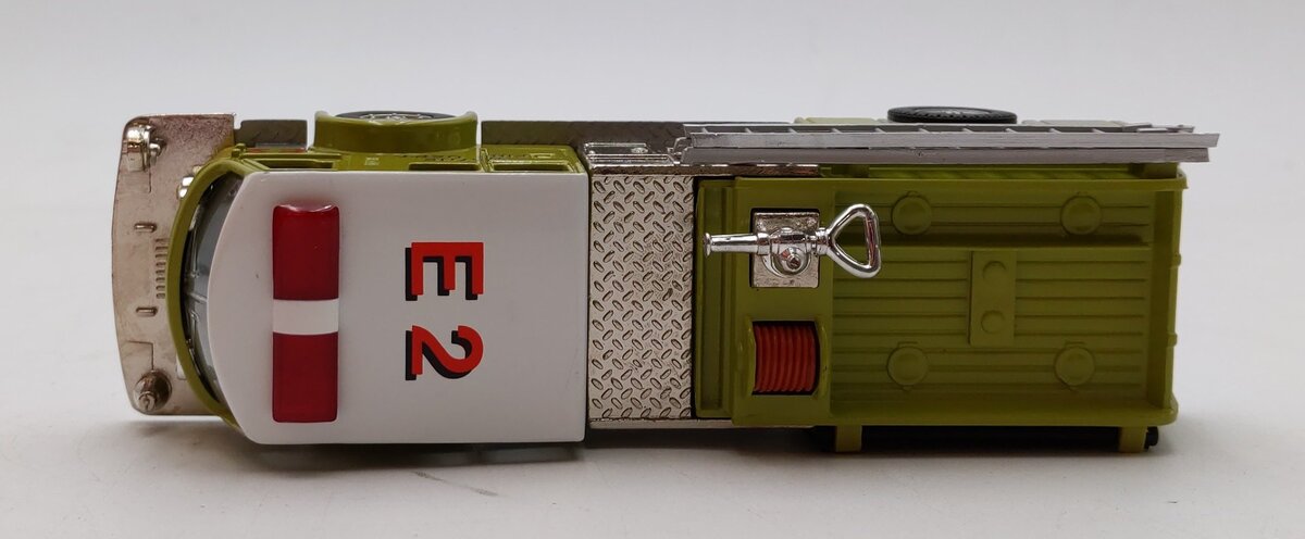 Corgi classic Fire Service 1:50 Scale 97393 American La France Wayne Fire Dept. NIB