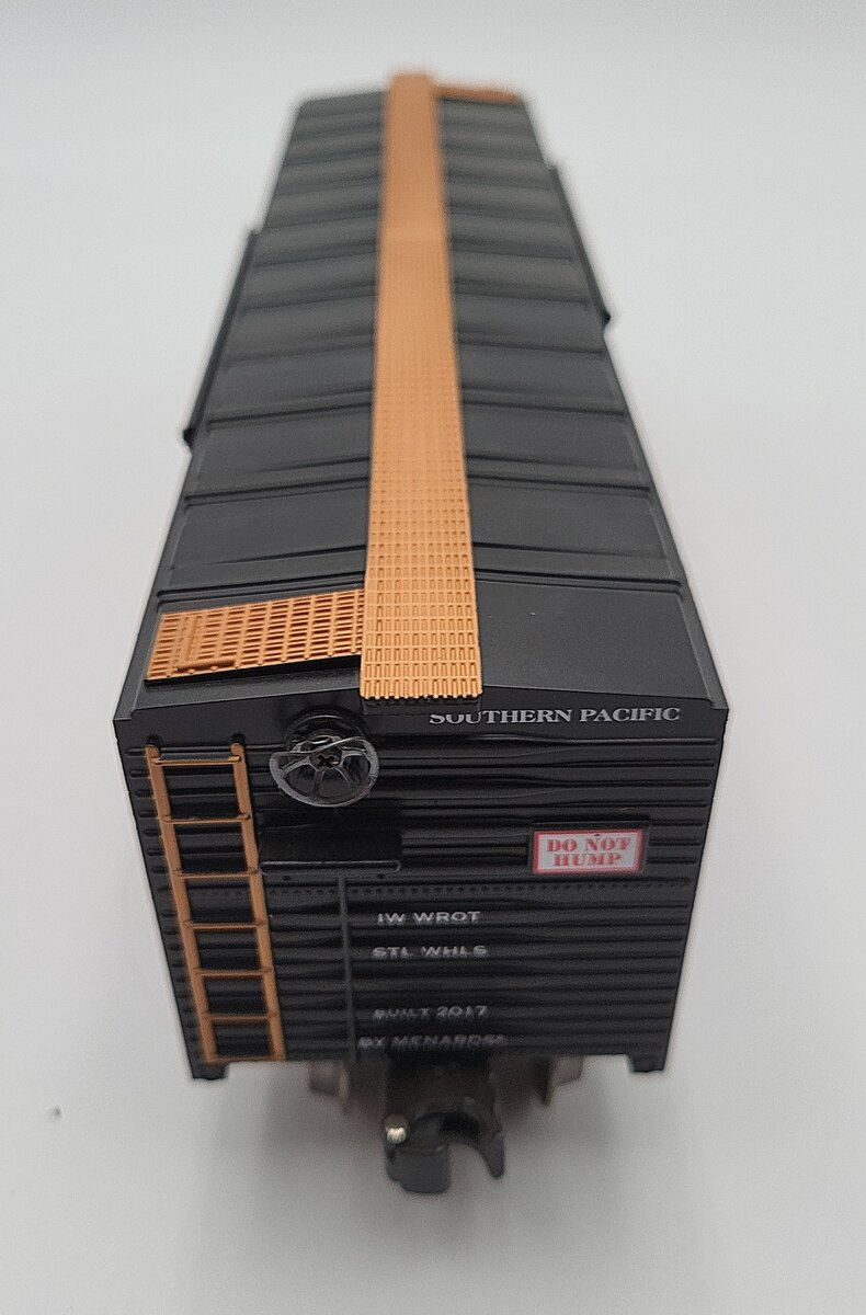Menards 279-3981 O Southern Pacific Boxcar #9673 LN/Box