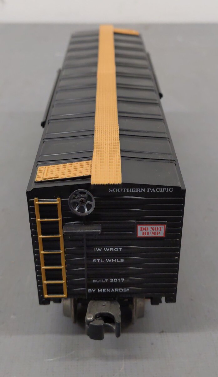 Menards 279-3981 O Scale Southern Pacific Boxcar #5027 LN/Box