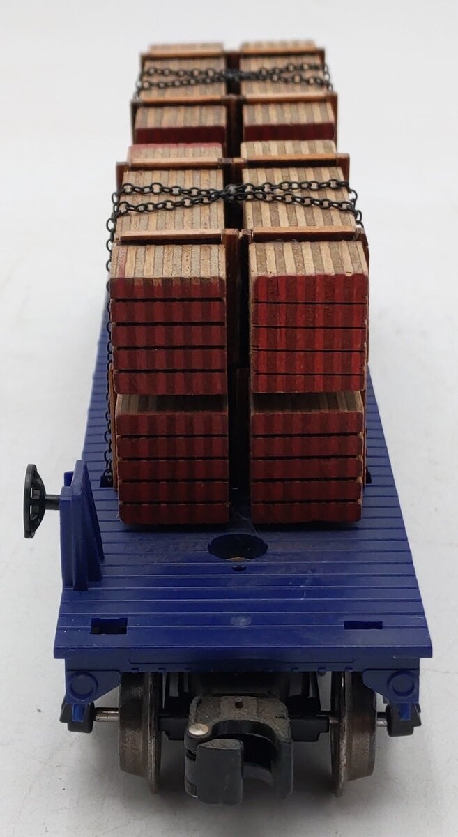 Menards 279-0840 O Gauge Alaska Flatcar W/ Lumber Load #2405 EX/Box