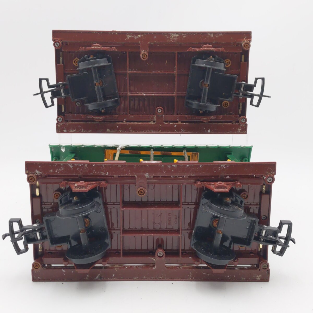 Scientific Toys Walt Disney World G Gauge Steam Passenger Cars