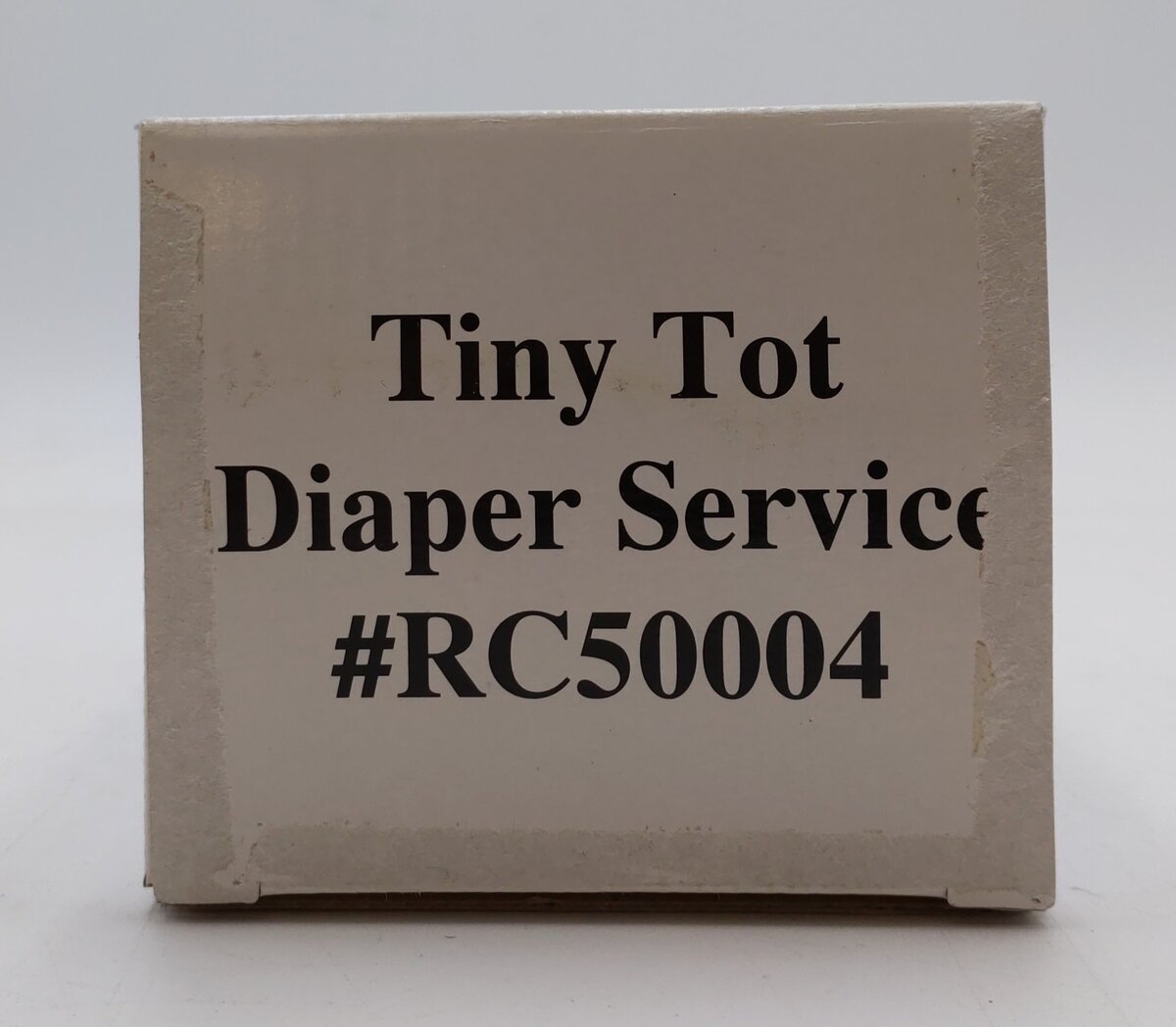 Road Champs RC50004 1:43 1950 Tiny Tot Diaper Service Divco Die Cast NIB