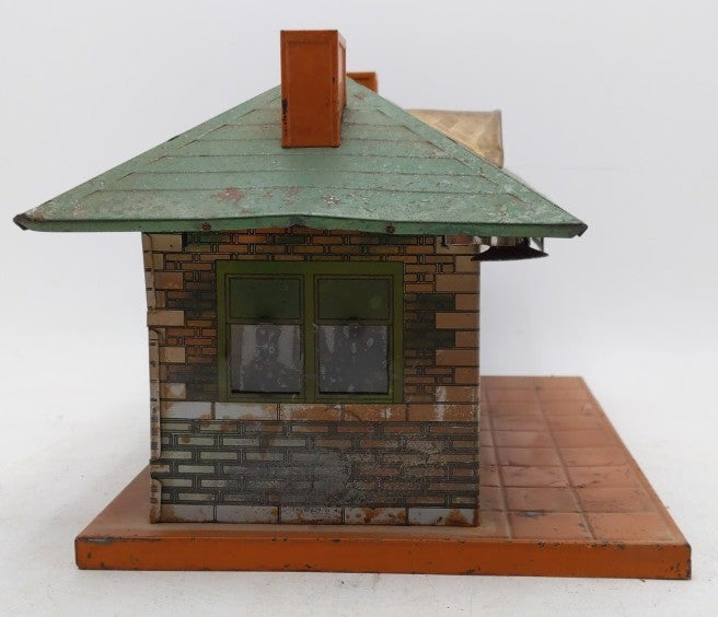 American Flyer 102 Vintage Standard Gauge Lighted Central Station
