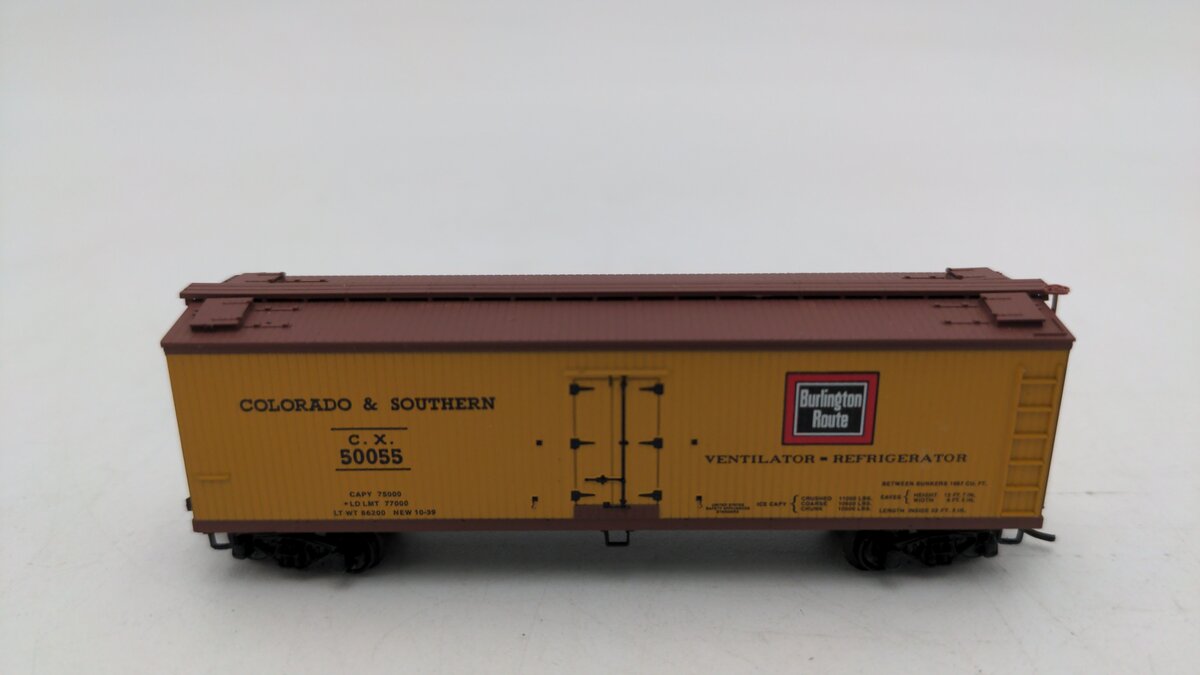 Micro-Trains 04900370 N Colorado & Southern 40' Double Sheathed Reefer #50055 EX/Box