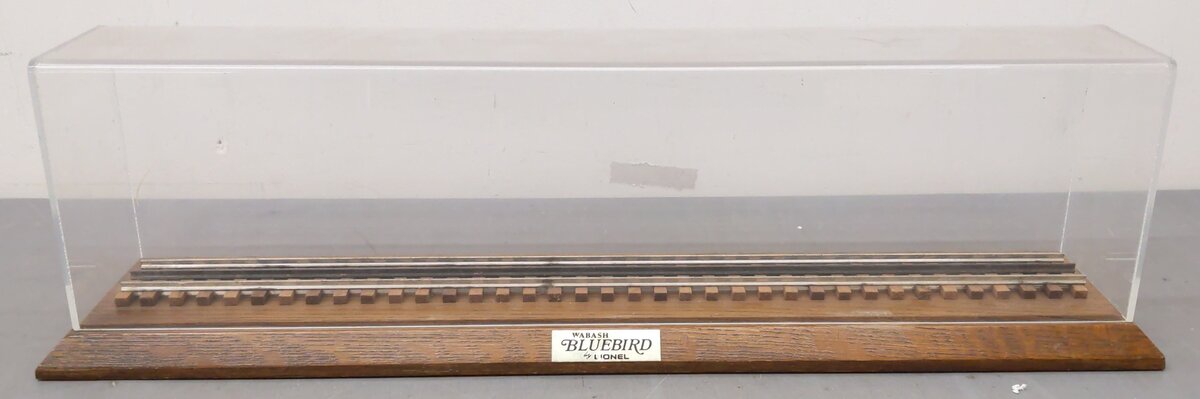 Lionel 6-8378 Wabash FM Trainmaster Display Case VG