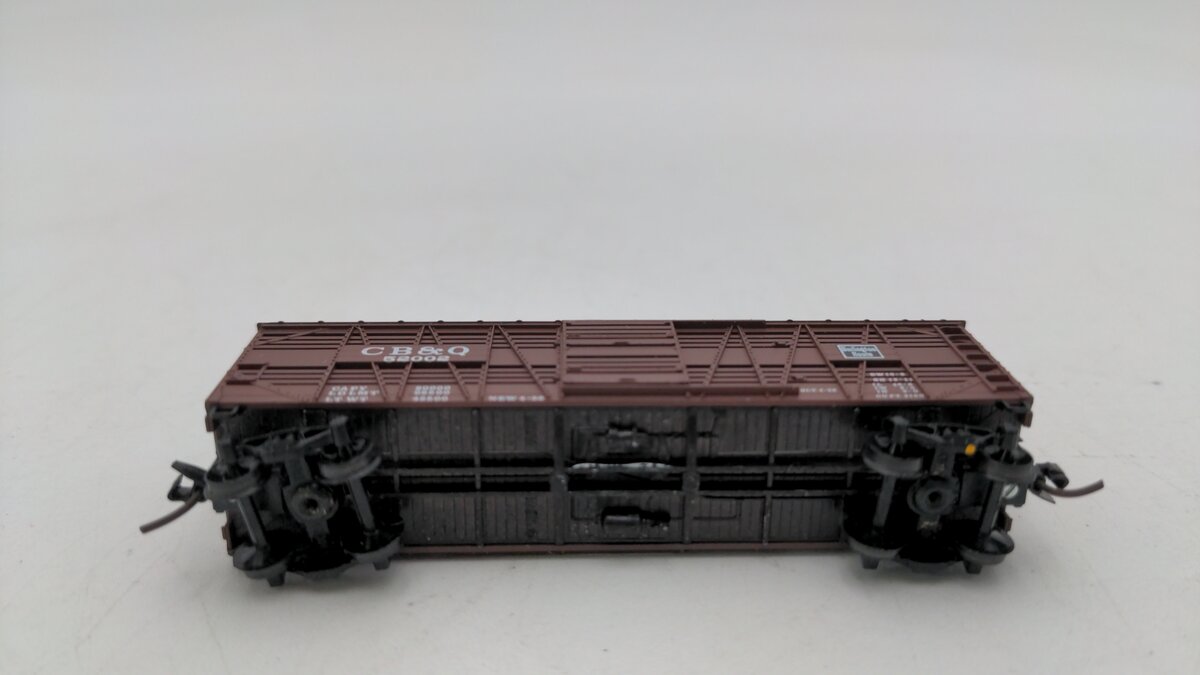 Micro-Trains 03500130 N CB&Q 40' Despatch Stock Car #52002 EX/Box