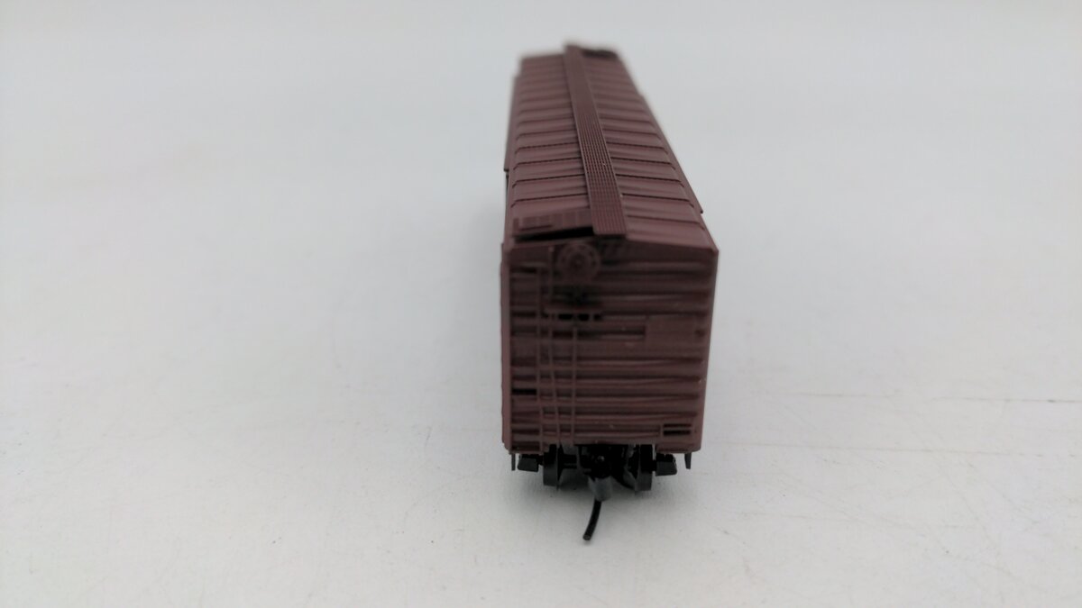 Micro-Trains 03400140 N Milwaukee Road 50' Standard Double Door Boxcar #13252 EX/Box