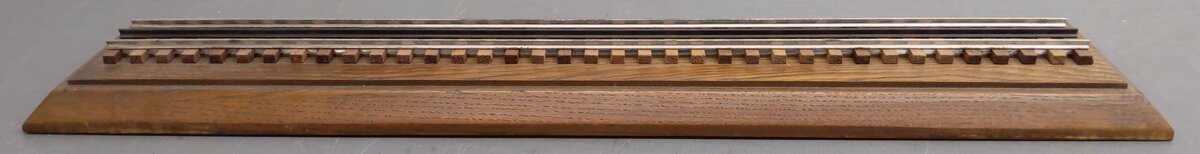 Lionel 6-98272 J.C. Penny PRR Congressional Special Display Case Base VG