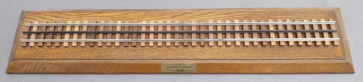 Lionel 6-98272 J.C. Penny PRR Congressional Special Display Case Base VG