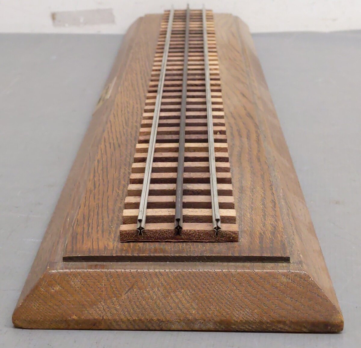 Lionel 6-98272 J.C. Penny PRR Congressional Special Display Case Base VG