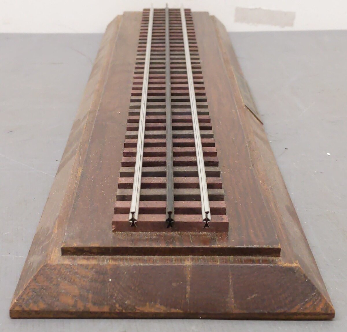 Lionel 6-28068 O Gauge Rio Grande Hudson Display Base EX