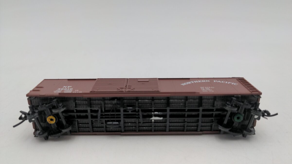 Micro-Trains 07900020 N Northern Pacific 50' Double Door Wagon Top Boxcar #39610 EX/Box