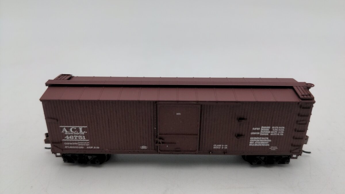 Micro-Trains 50001490 N Scale Atlantic Coast Line Box Car #46751 EX/Box