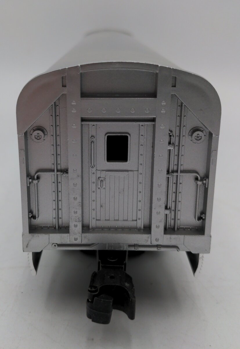 Lionel 6-19111 O Gauge Santa Fe Aluminum Diner Car #601 EX/Box
