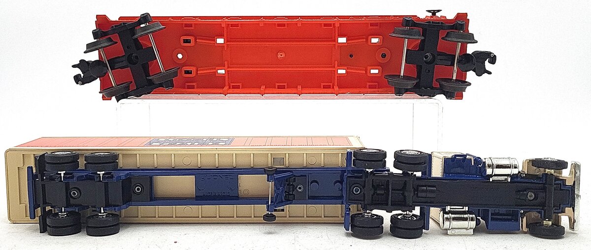 Lionel 6-52040 O Gauge TTOS Flatcar with Tractor & Trailer LN/Box