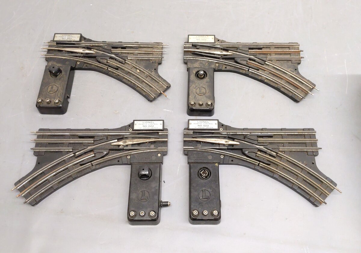 Lionel O22 [3] Left-Hand & [1] Right-Hand Electric Remote Switches [4] VG