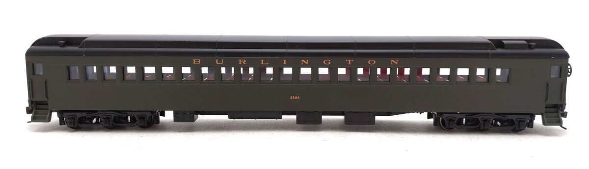 IHC 49141 HO Scale Burlington Heavyweight Coach Passenger Car #6166 LN
