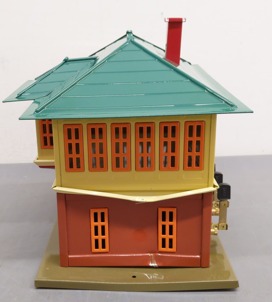 MTH 10-1121 Standard Gauge Switch Tower #437 VG