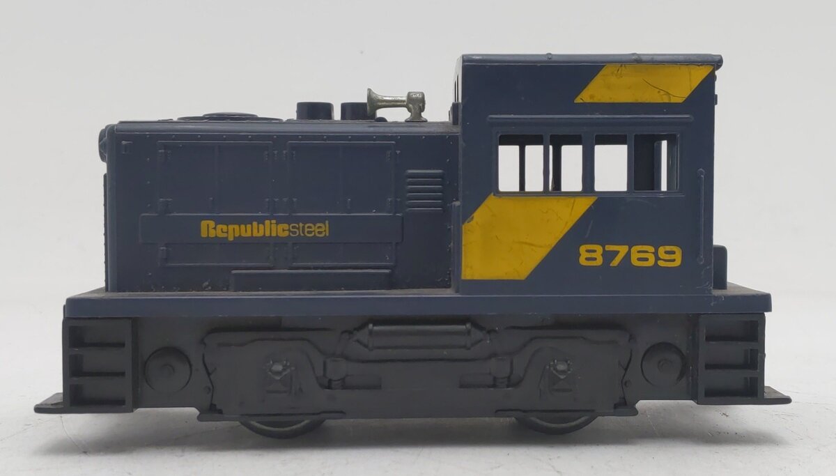 Lionel 6-8769 O Gauge Republic Steel Diesel Locomotive EX