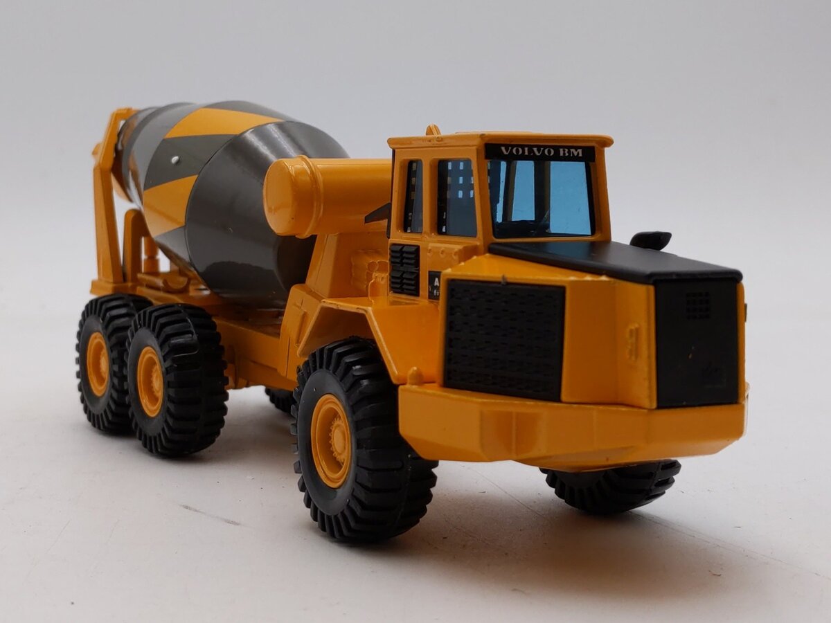 Joal Compact 1:50 Scale Diecast  Volvo A-35 NIB