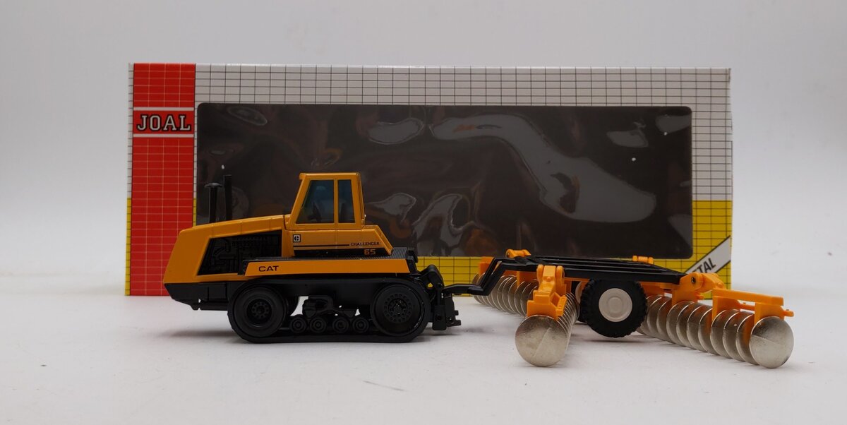 Joal 253 1:50 Scale CAT Challenger 65 Tractor w/Disc Harrow NIB