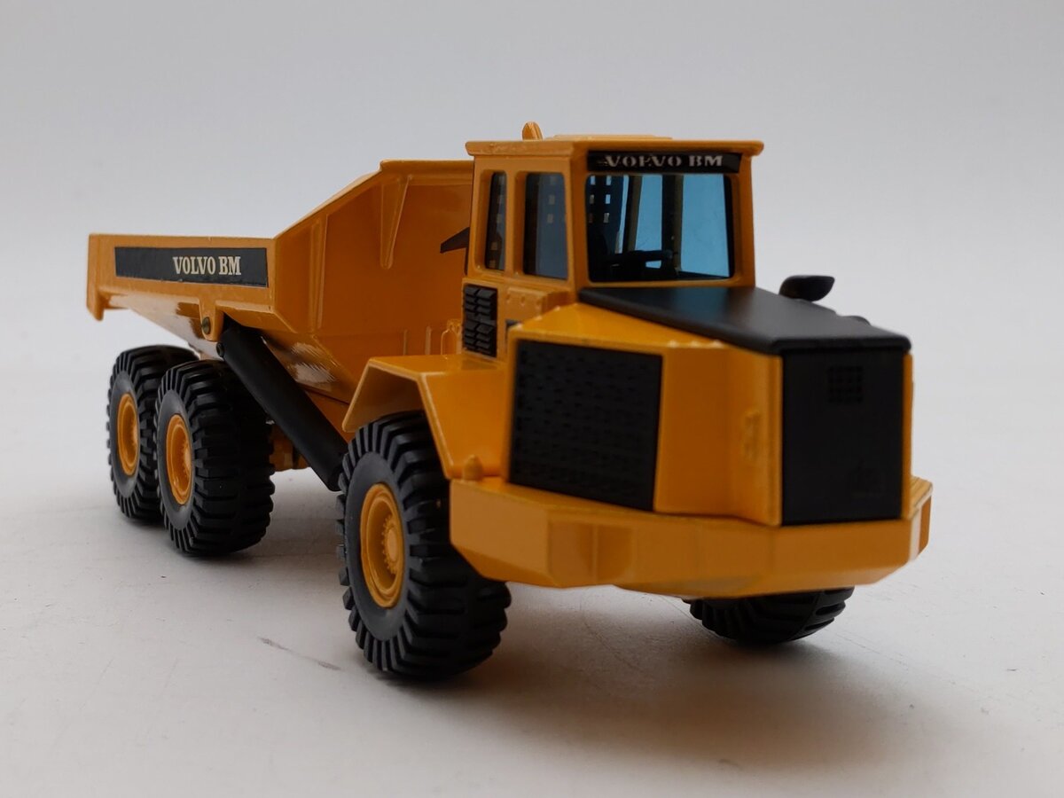 Joal Compact 1:50 Scale Diecast Volvo BM A 35 Dump Truck NIB