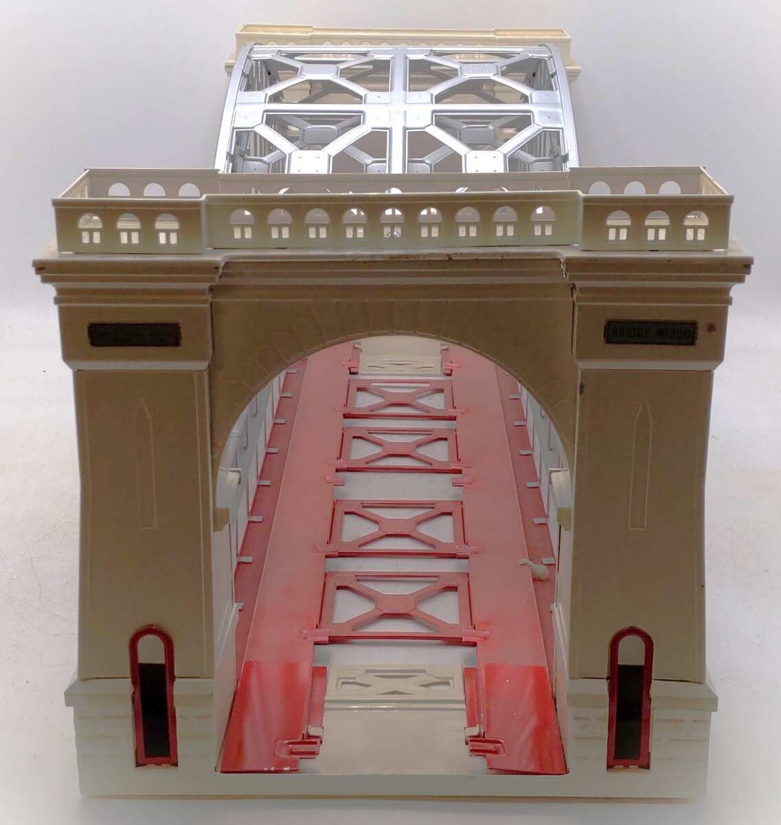 MTH 10-1016 Standard Gauge Silver and Red Hellgate Bridge EX