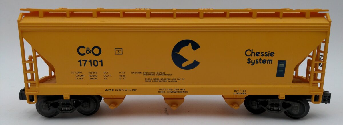 Lionel 6-17101 O Gauge Chessie System ACF 3-Bay Hopper EX/Box