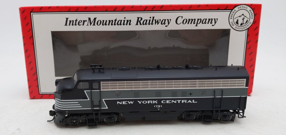 InterMountain 49001WD-06 New York Central EMD F-7A (PHASE I) Locomotive # 1791 VG/Box