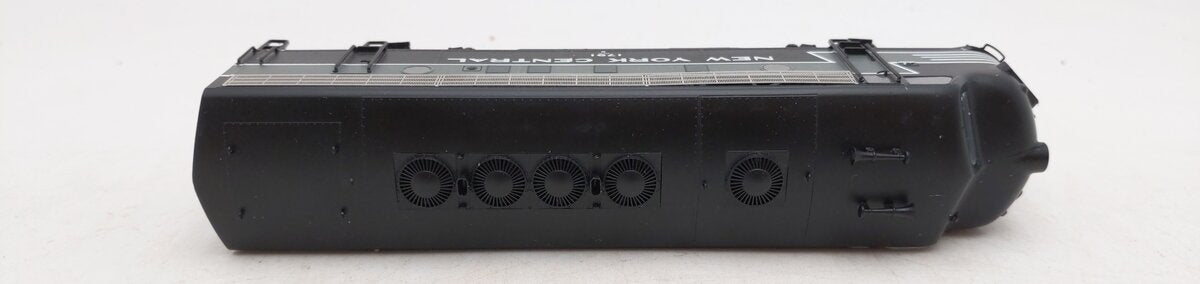 InterMountain 49001WD-06 New York Central EMD F-7A (PHASE I) Locomotive # 1791 VG/Box