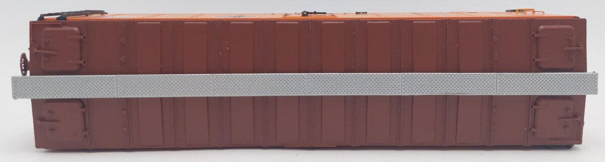 Pacific Rail 2330.2 S-Scale PFE R-40-23 Steel Ice Reefer Kit #5063 - Assembled VG/Box